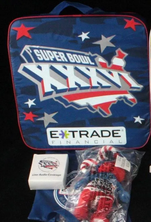 Super Bowl XXXVI      Cushion
